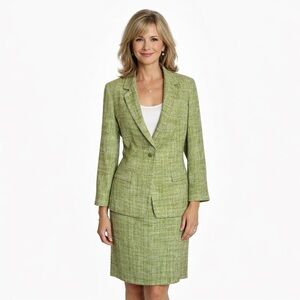 Vtg Dana buchman Skirt Suit Green Tweed 100% Silk Size 12 two Piece Old Money